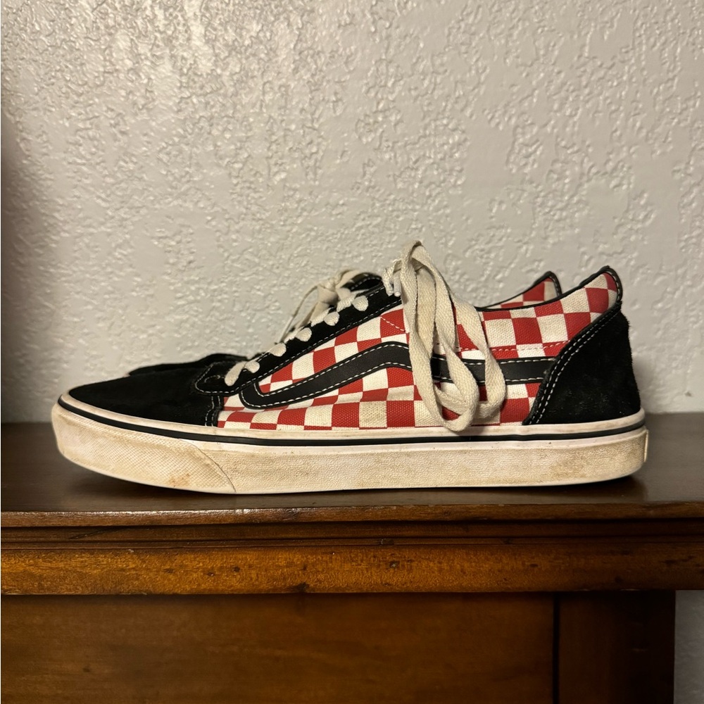 Vans Red and White Checkered Low-Tops - Picture 1 of 6